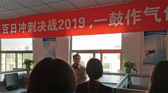 悠悠寸草心，感恩父母情 ‖ 德瑞克儀器舉行十一月份感恩父母情抽獎活動！